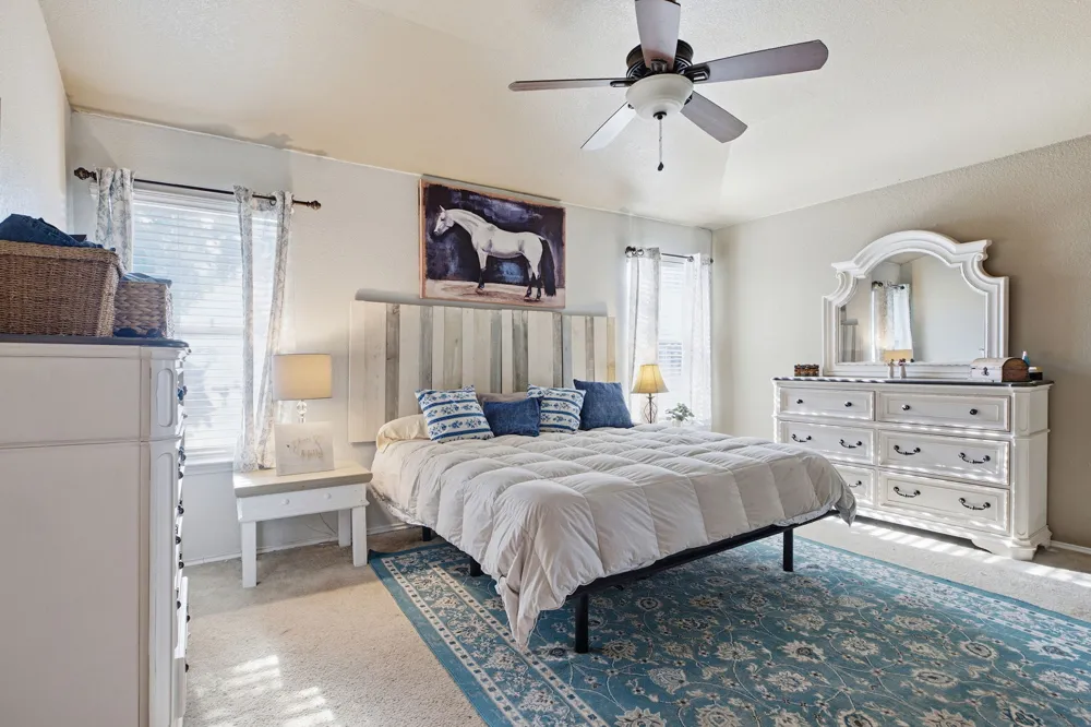 114 Creston Street Hutto, TX 78634