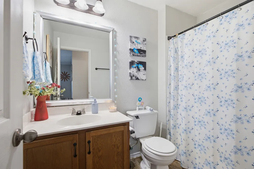 114 Creston Street Hutto, TX 78634