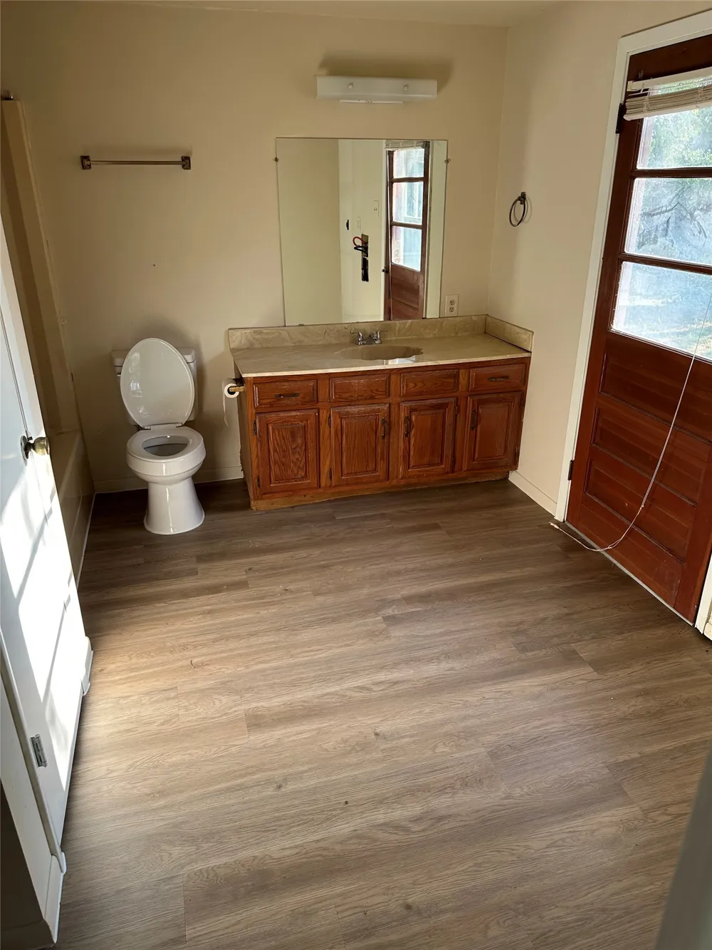 845 Aspen Lane Cottonwood Shores, TX 78657