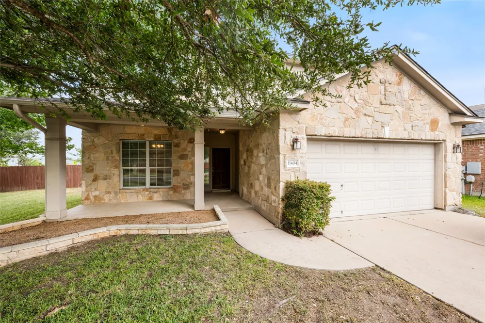 11404 Flushwing Drive Austin, TX 78754