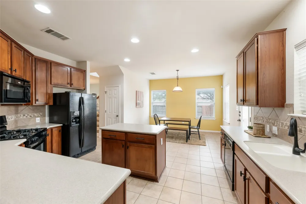 11404 Flushwing Drive Austin, TX 78754