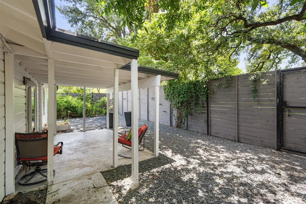 1182 Angelina Street Austin, TX 78702