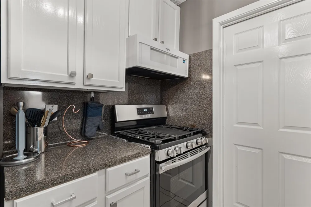 1182 Angelina Street Austin, TX 78702