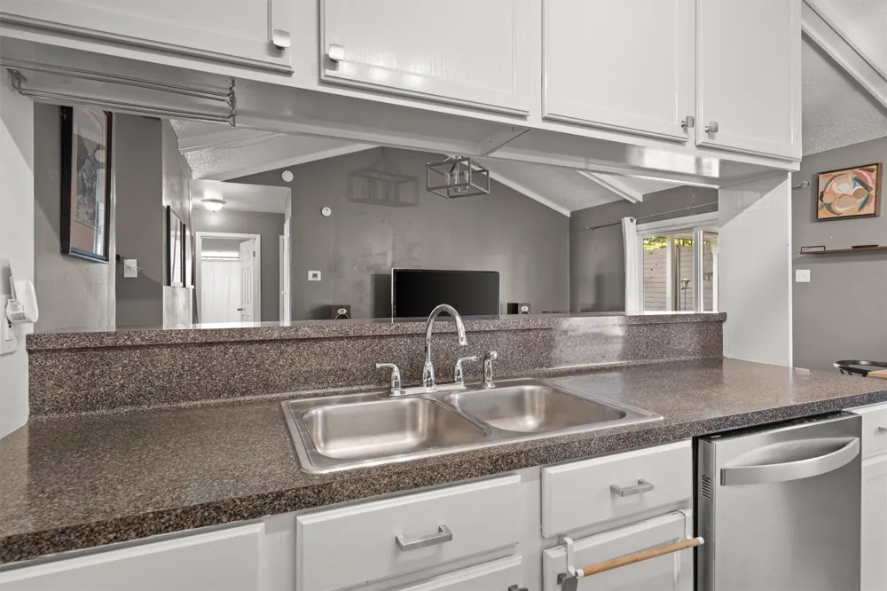 1182 Angelina Street Austin, TX 78702
