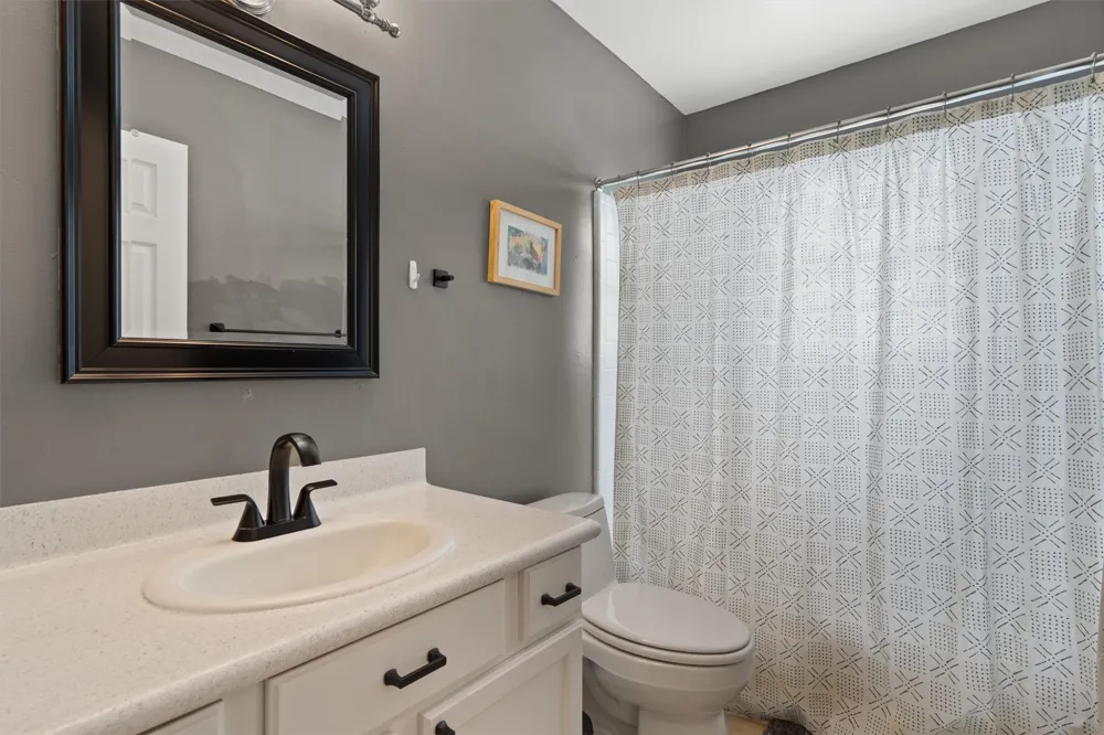 1182 Angelina Street Austin, TX 78702