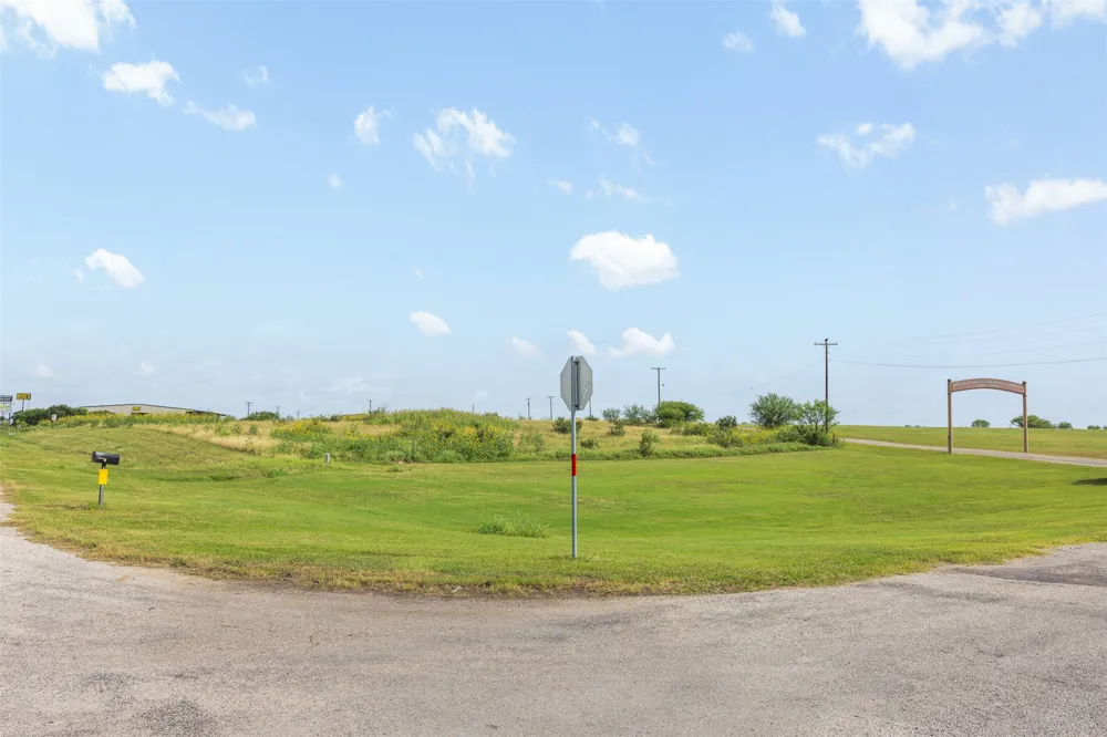 N Hwy 183 Gonzales, TX 78629