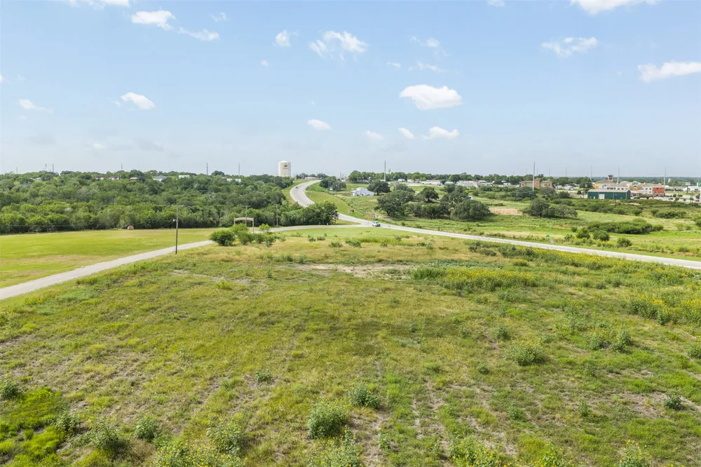 N Hwy 183 Gonzales, TX 78629