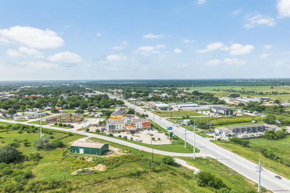 N Hwy 183 Gonzales, TX 78629
