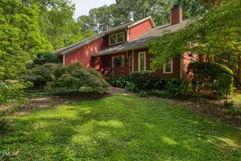 818 Lake Forest Drive