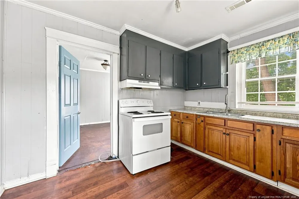 424 E Blount Street Kinston, NC 28501