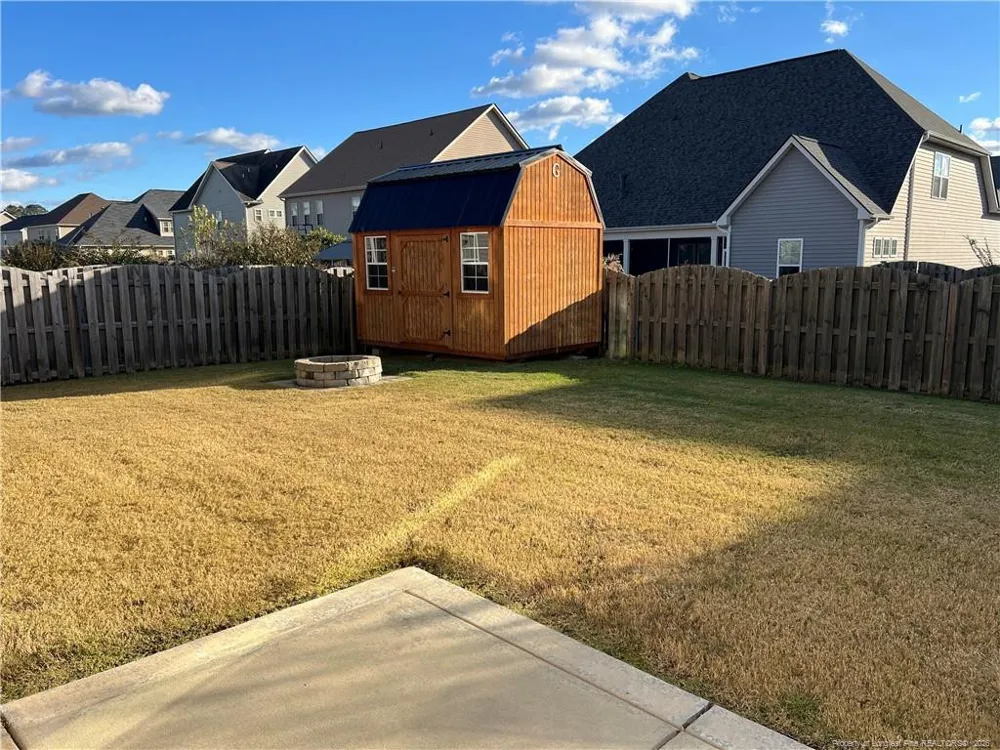 312 Derby Lane Hope Mills, NC 28348