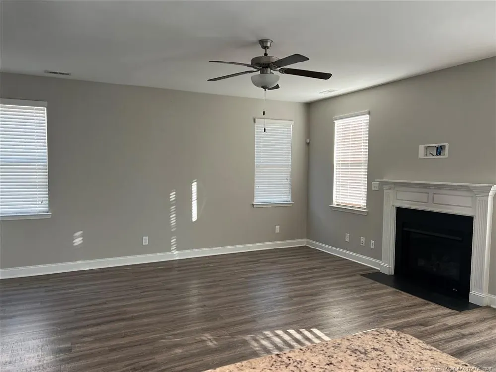 312 Derby Lane Hope Mills, NC 28348