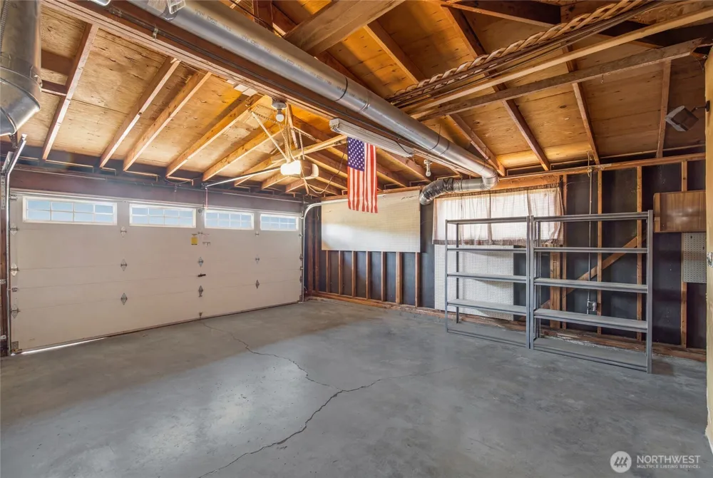 24325 16th Avenue S Des Moines, WA 98198