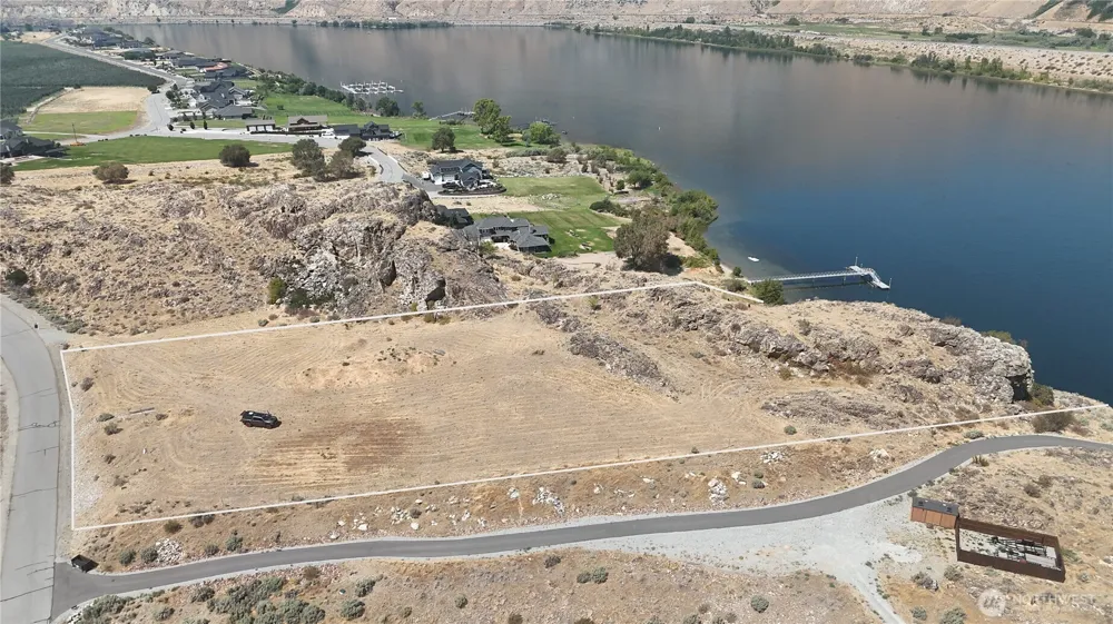 247 Shore Drive Orondo, WA 98843