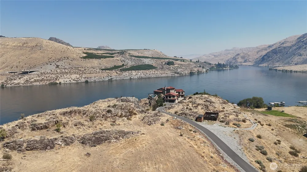247 Shore Drive Orondo, WA 98843