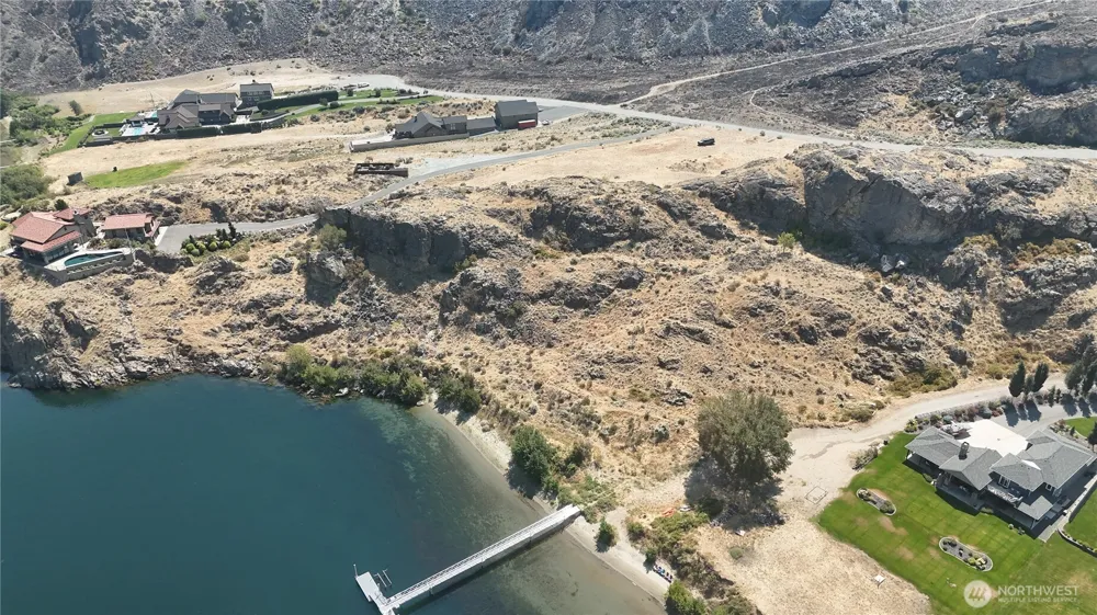 247 Shore Drive Orondo, WA 98843