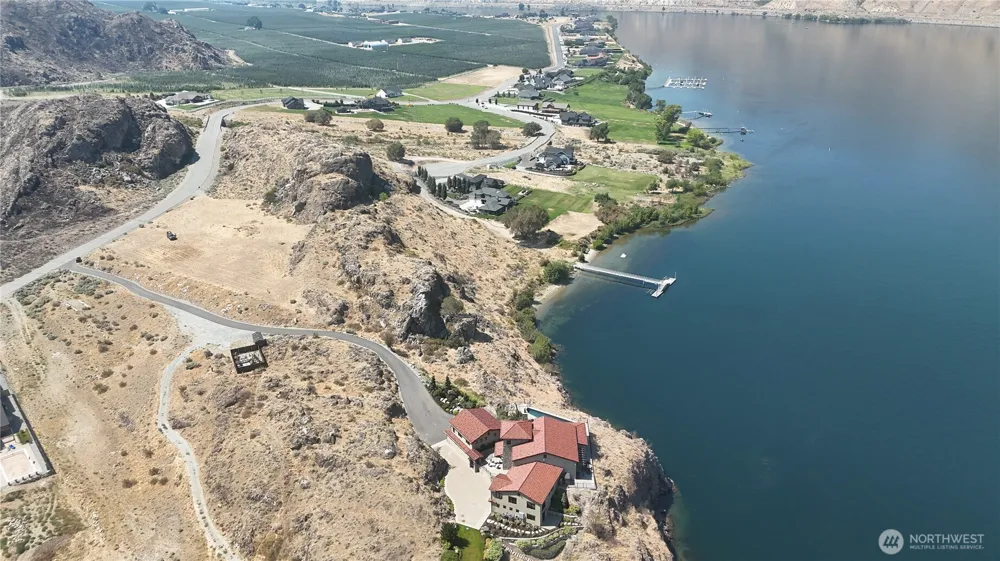 247 Shore Drive Orondo, WA 98843