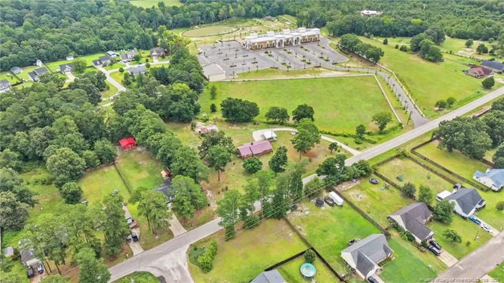 423 Posey Farm Road Raeford, NC 28376