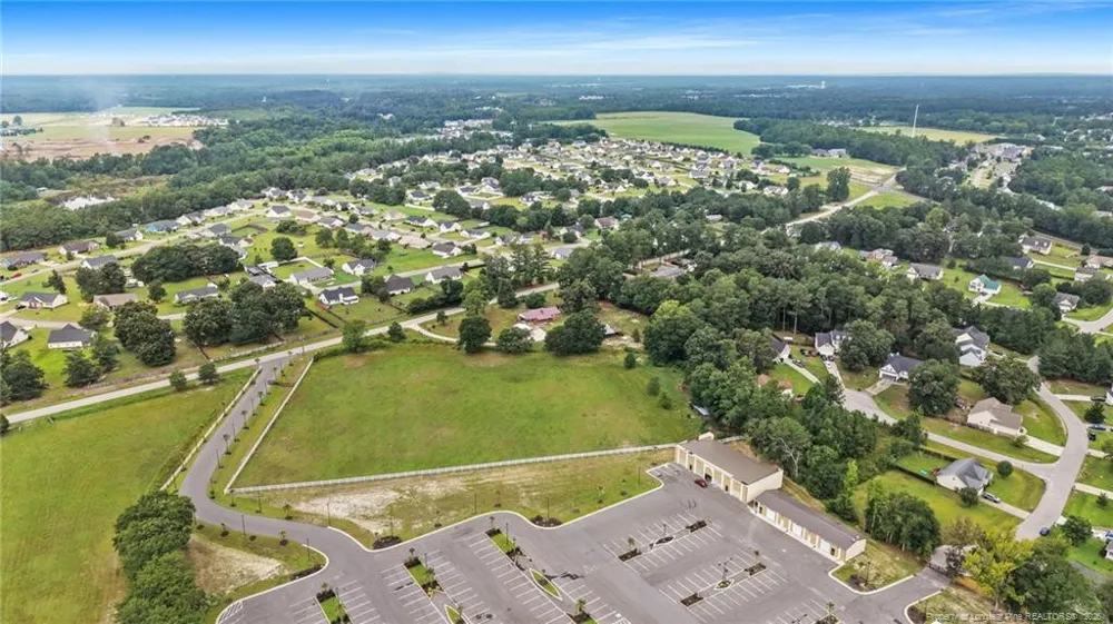 423 Posey Farm Road Raeford, NC 28376