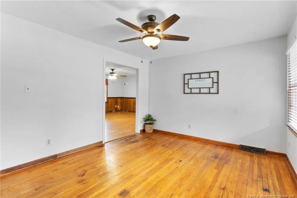 423 Posey Farm Road Raeford, NC 28376