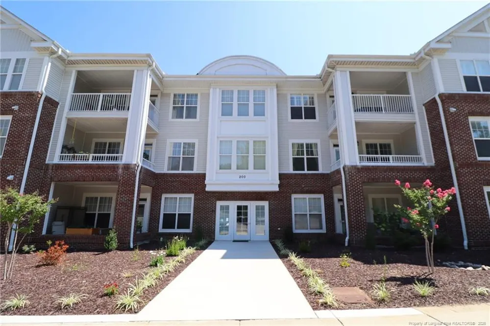223 Eyam Hall Lane Apex, NC 27502