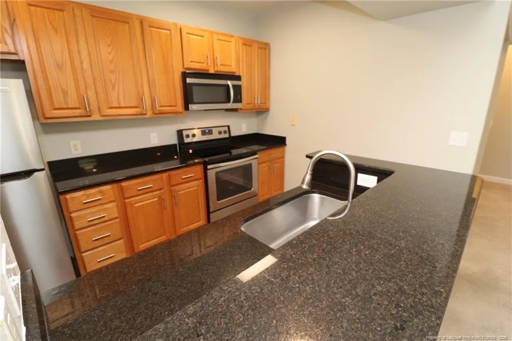 223 Eyam Hall Lane Apex, NC 27502