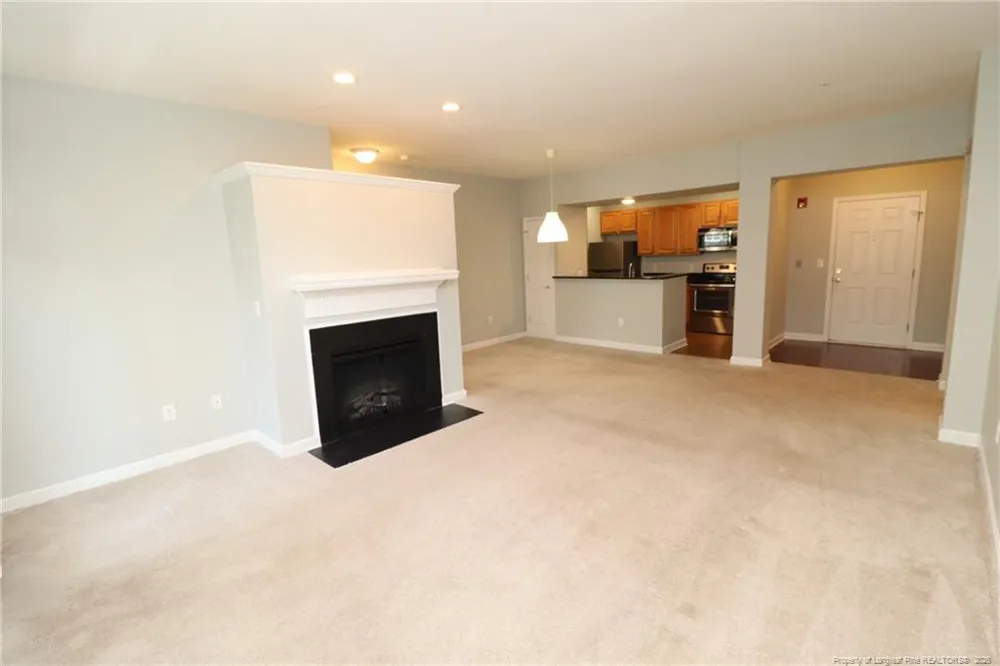 223 Eyam Hall Lane Apex, NC 27502