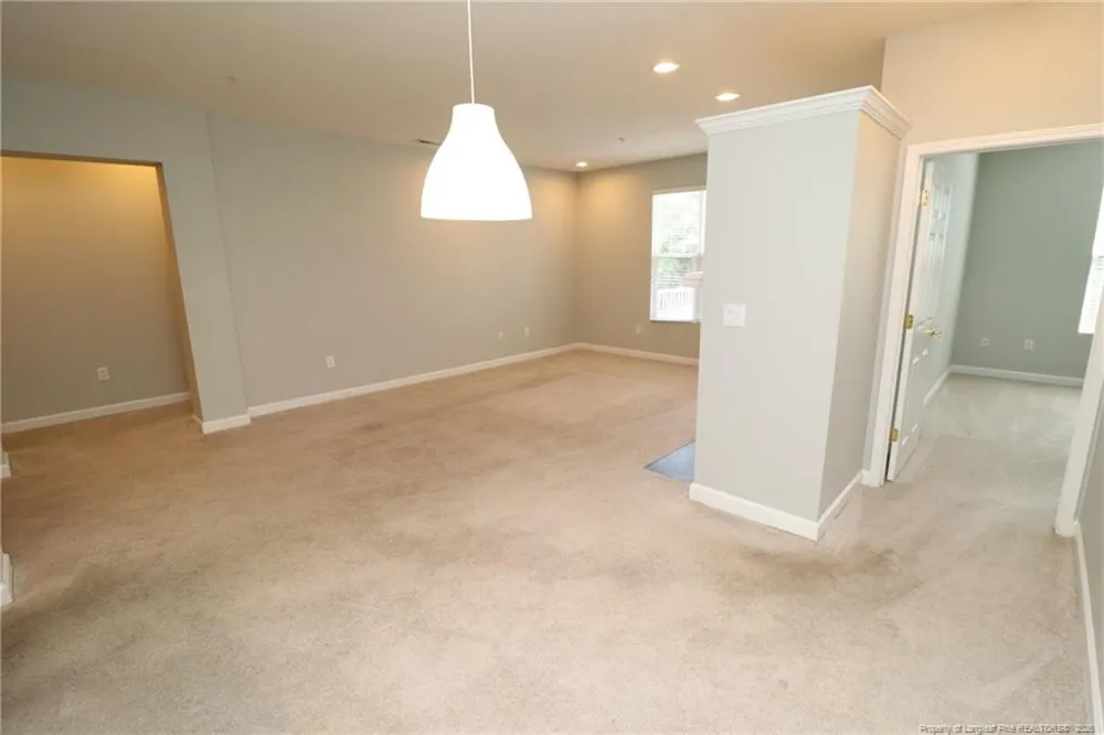 223 Eyam Hall Lane Apex, NC 27502