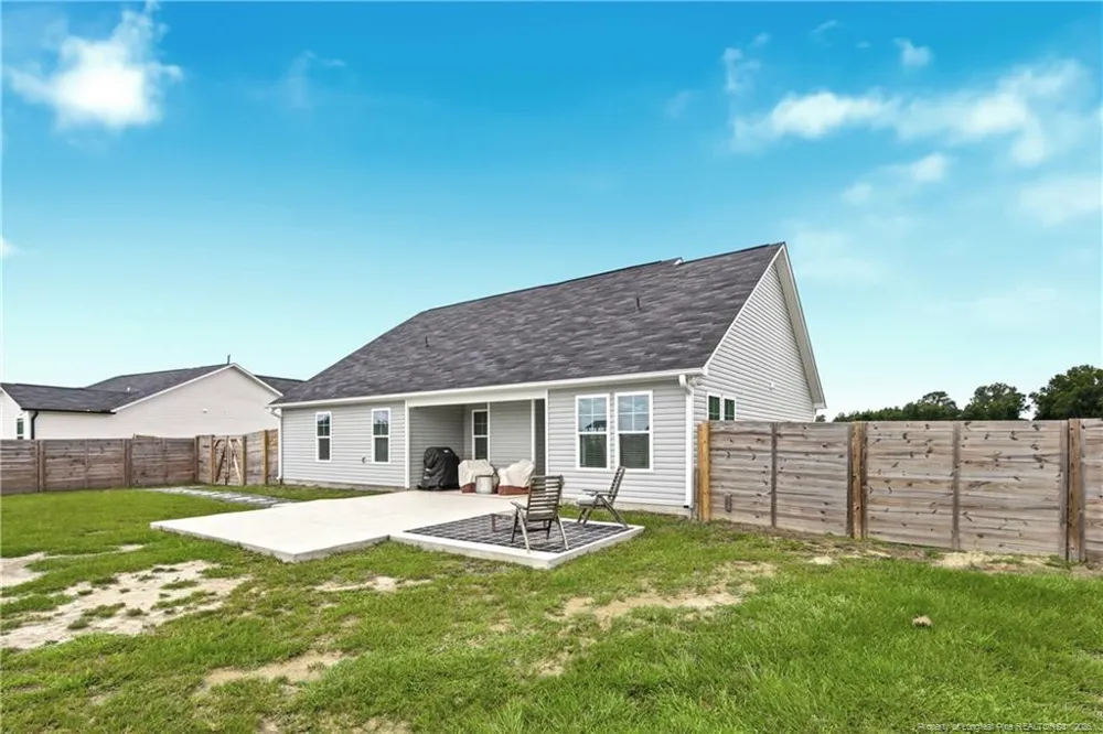 544 Carolina Church Road Saint Pauls, NC 28384