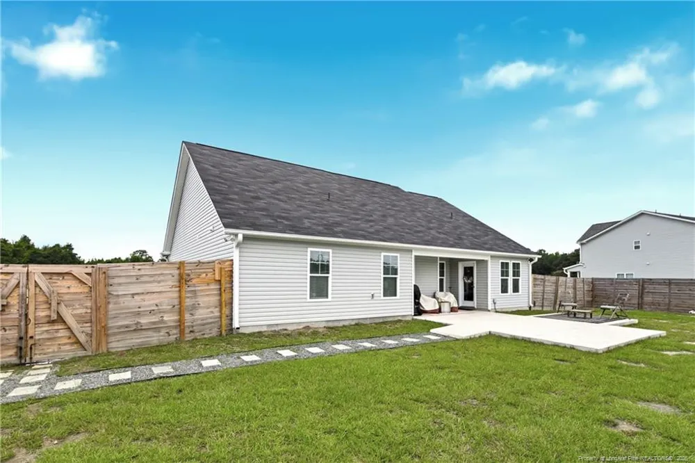 544 Carolina Church Road Saint Pauls, NC 28384