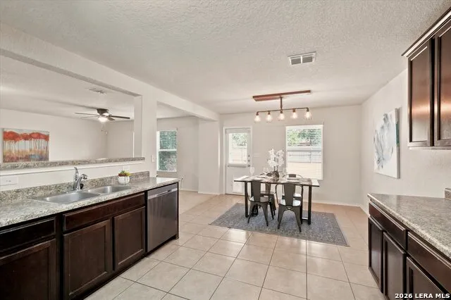 416 Auburn Park Selma, TX 78154