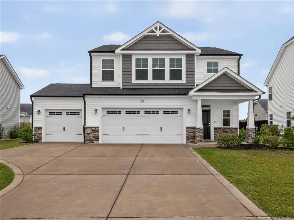 162 Verdmont Drive Raeford, NC 28376
