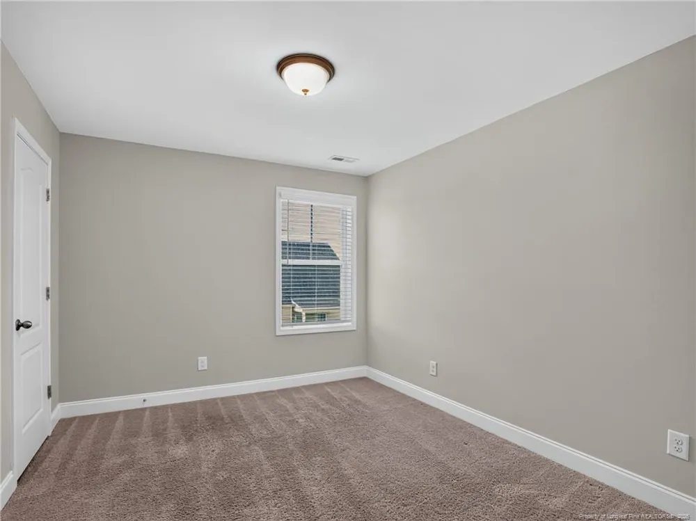 162 Verdmont Drive Raeford, NC 28376