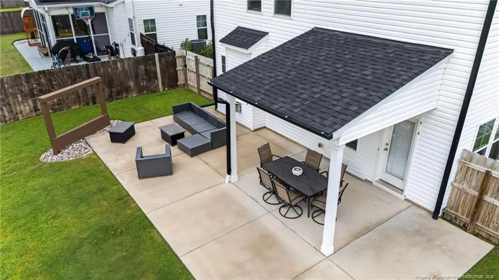 162 Verdmont Drive Raeford, NC 28376