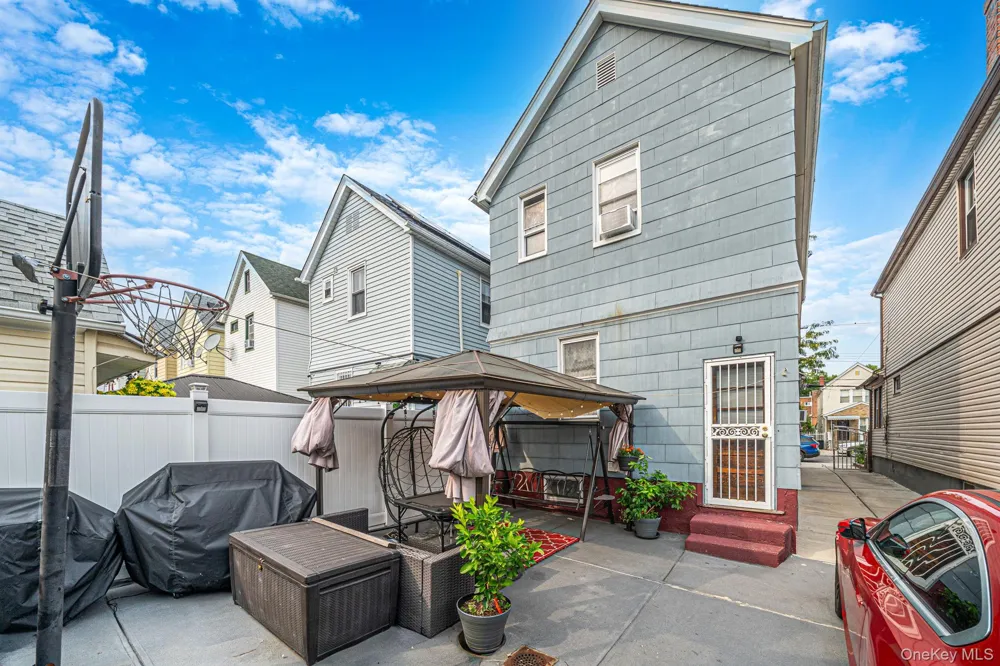 8920 219th Street Queens Village, NY 11427