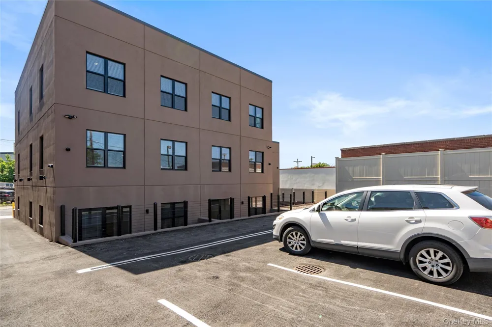 62-47 60th Street #2 Ridgewood, NY 11385
