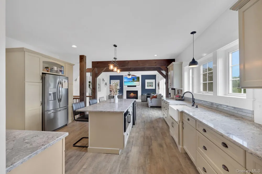 643 Ridgebury Road Slate Hill, NY 10973