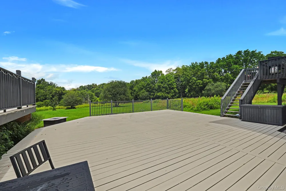 643 Ridgebury Road Slate Hill, NY 10973