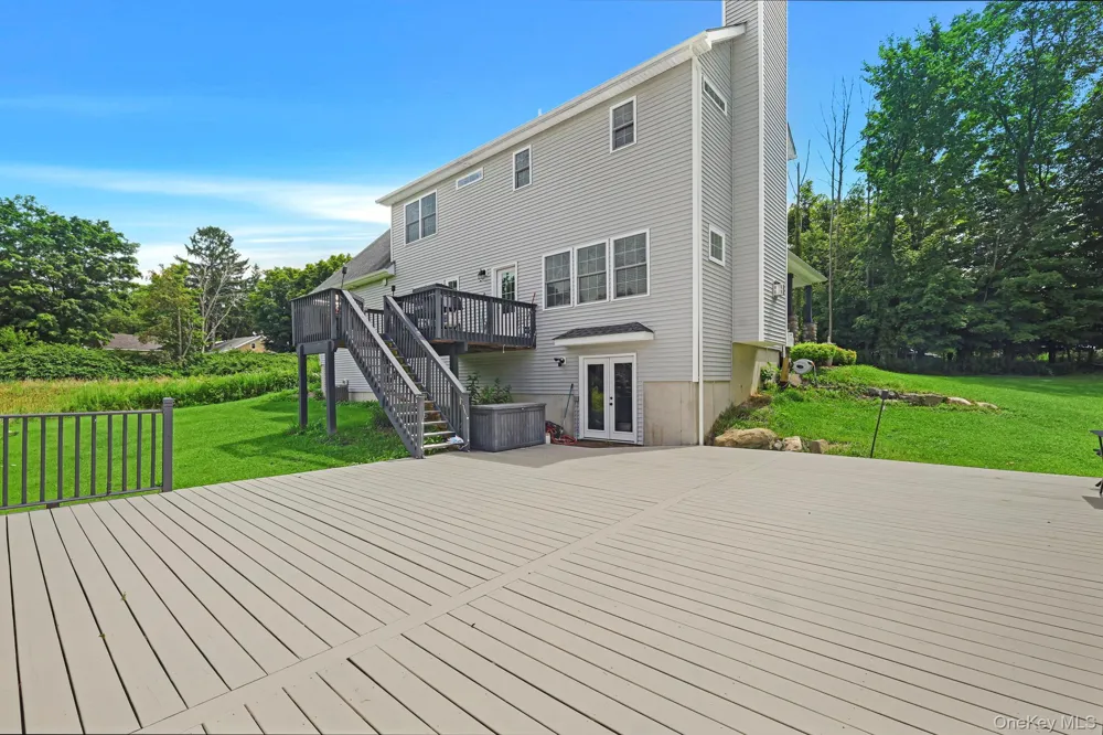 643 Ridgebury Road Slate Hill, NY 10973