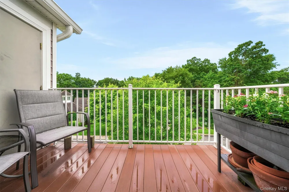 100 Woodcrest Lane #124 Mount Kisco, NY 10549