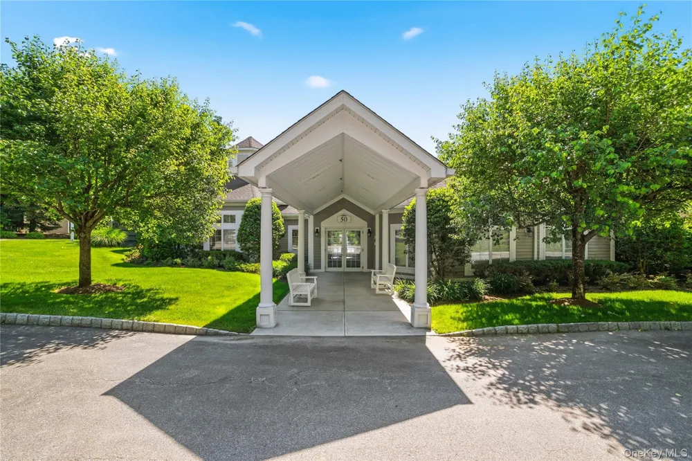 100 Woodcrest Lane #124 Mount Kisco, NY 10549