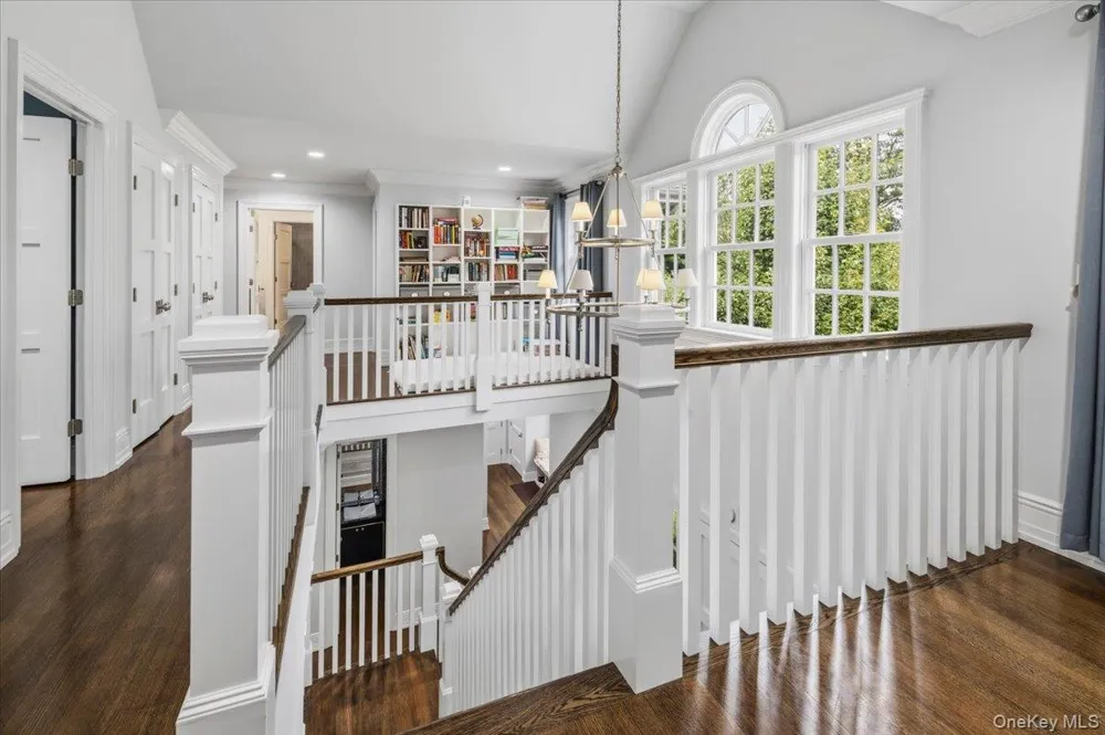 1481 Country Road Wading River, NY 11792