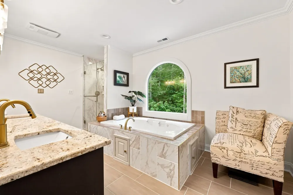 504 Appaloosa Trail Bahama, NC 27503