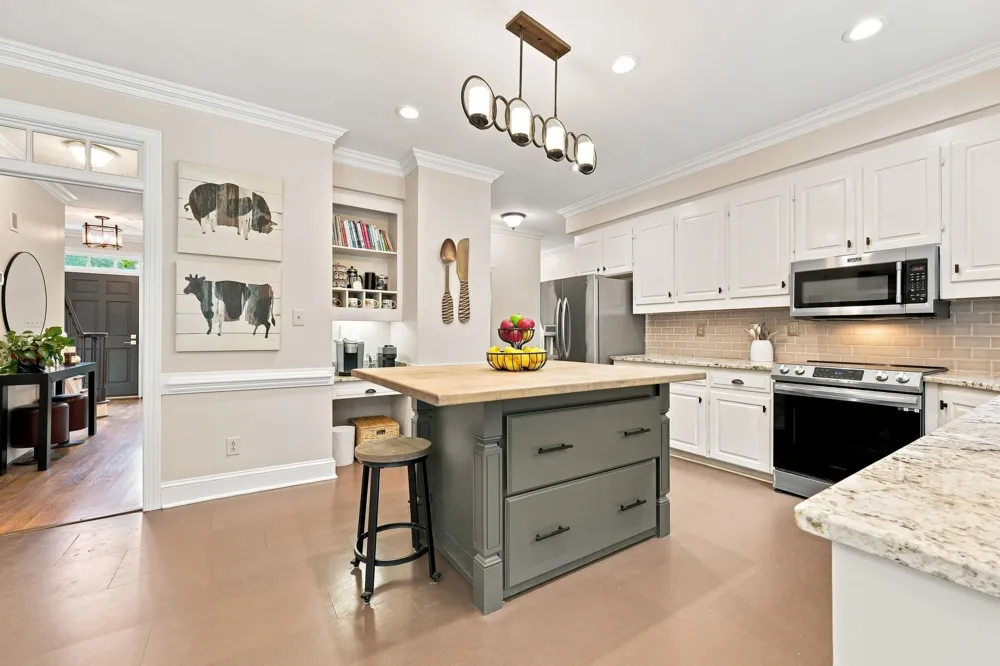 504 Appaloosa Trail Bahama, NC 27503
