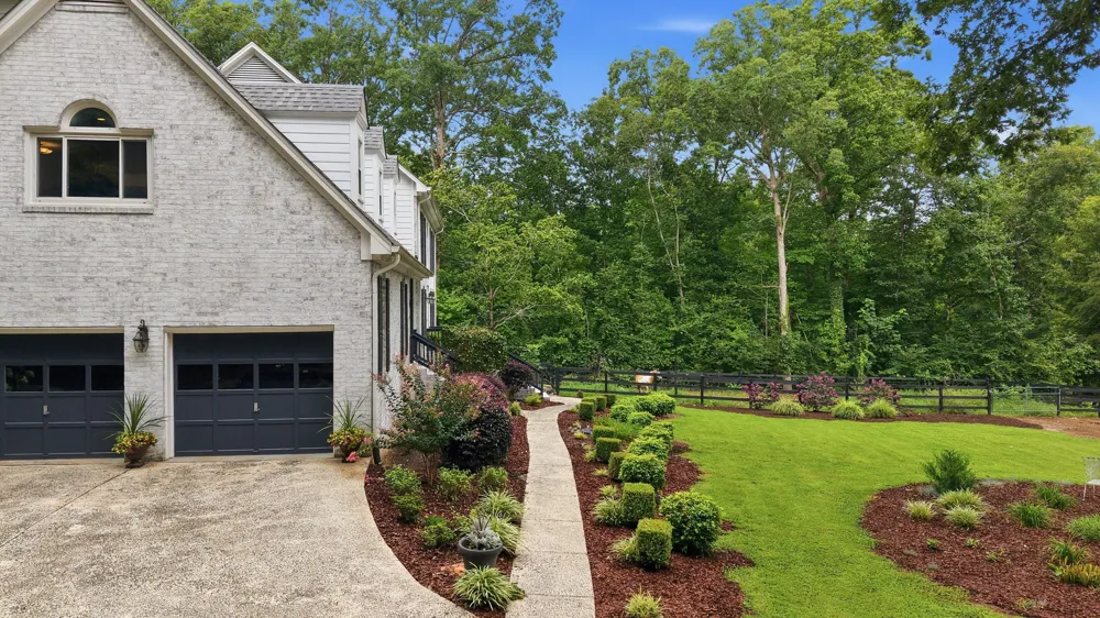 504 Appaloosa Trail Bahama, NC 27503