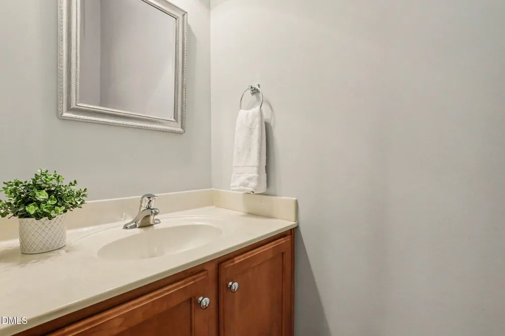 311 Kinellan Lane Cary, NC 27519