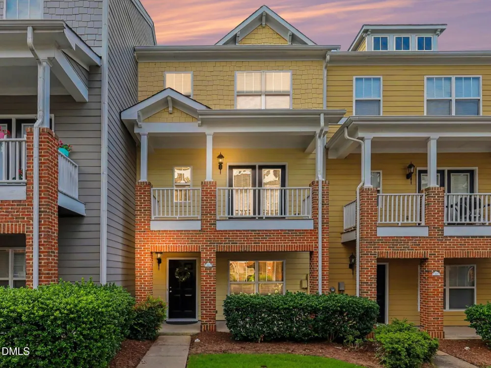 311 Kinellan Lane Cary, NC 27519