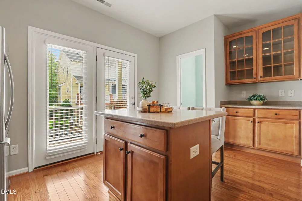 311 Kinellan Lane Cary, NC 27519