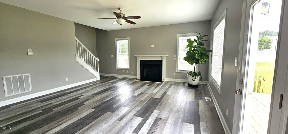 15 Brushwood Court Youngsville, NC 27596