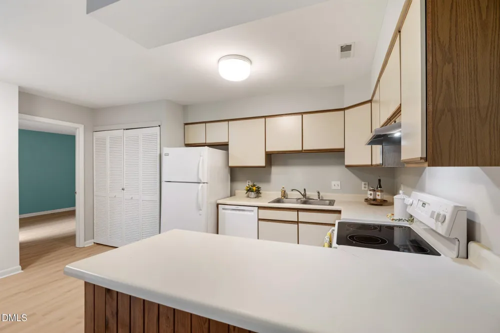 297 Summerwalk Circle Chapel Hill, NC 27517